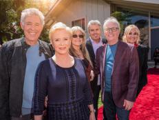 Brady Bunch cast members Barry Williams, Eve Plumb, Susan Olsen, Christopher Knight, Mike Lookinland, and Maureen McCormick arrive at the recently renovated Brady home in Studio City, California, as seen on A Very Brady Renovation.