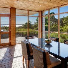 Modern Indoor-Outdoor Dining Space