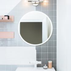 Modern Loft Bathroom With Gradient Tile 