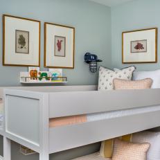 Sophisticated Coastal Bedroom With Bunk Beds