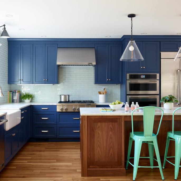 Kristina Crestin Bio - HGTV | HGTV