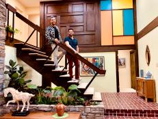 The self-proclaimed superfan, and his husband Michael, toured the home which HGTV meticulously replicated to match the original set design of ‘The Brady Bunch.'