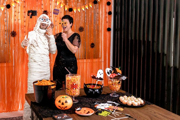 If you’re hosting a Halloween party this year, make sure guests know what to wear ahead of time- especially if the soiree is a little dressy OR requires an awesome costume.
