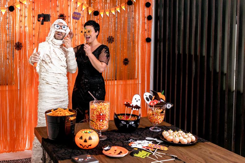 If you’re hosting a Halloween party this year, make sure guests know what to wear ahead of time- especially if the soiree is a little dressy OR requires an awesome costume.