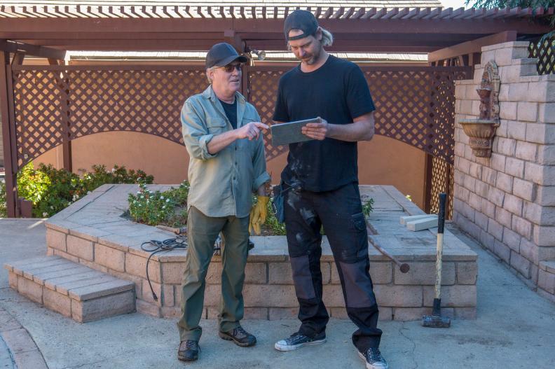 Brady Bunch actor Mike Lookinland/Bobby Brady and HGTV's Steve Ford discuss transforming the backyard of the original Brady House in Studio City, CA, as seen on A Very Brady Renovation.