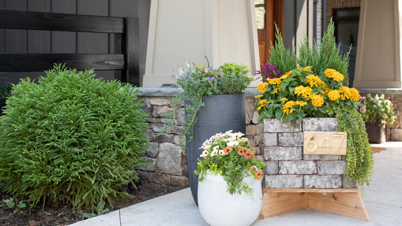 20 Ways to Use Large Garden Containers  Large garden pots, Garden  containers, Garden plant pots