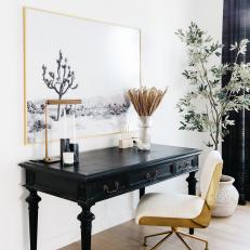 Modern Black-And-White Office Nook