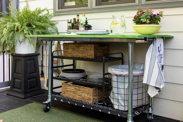 Need more storage and prep space in your outdoor kitchen? See how we transformed an old kitchen cart into a multi-functional, weather-resistant kitchen island on wheels.