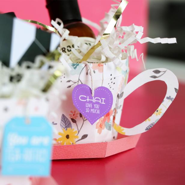 Paper Teacup Gift Box with Basket Filler 