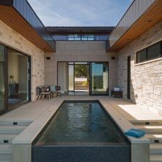 Midcentury Modern Courtyard With Plunge Pool
