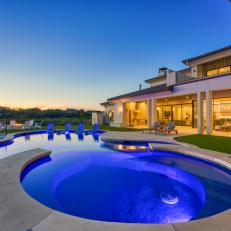 Round Swimming Pool With Fire Pit