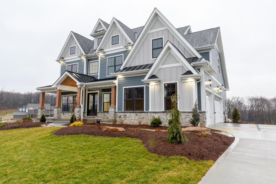 Smart Home 2020 After Construction Before Furnishings Hgtv Smart Home 2020 Hgtv