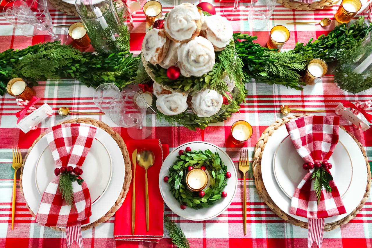 Simple Christmas Brunch Decor Ideas for Your Table - Perfecting Places