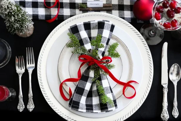 Christmas Rustic Plaid Table Decor: Cozy Ideas to Impress Guests