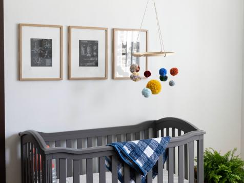 DIY Planetary Pom-Pom Mobile for Baby's Crib