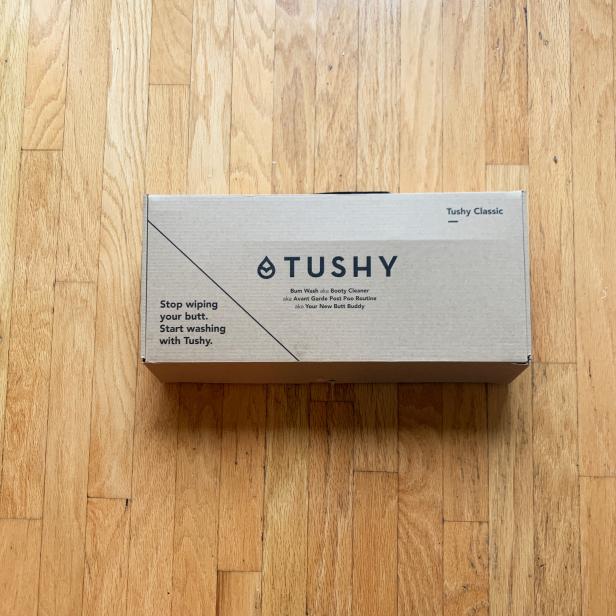The TUSHY Classic bidet seat attachment comes in a small box with everything you need to install. The only other item you need is a flat-head screwdriver.