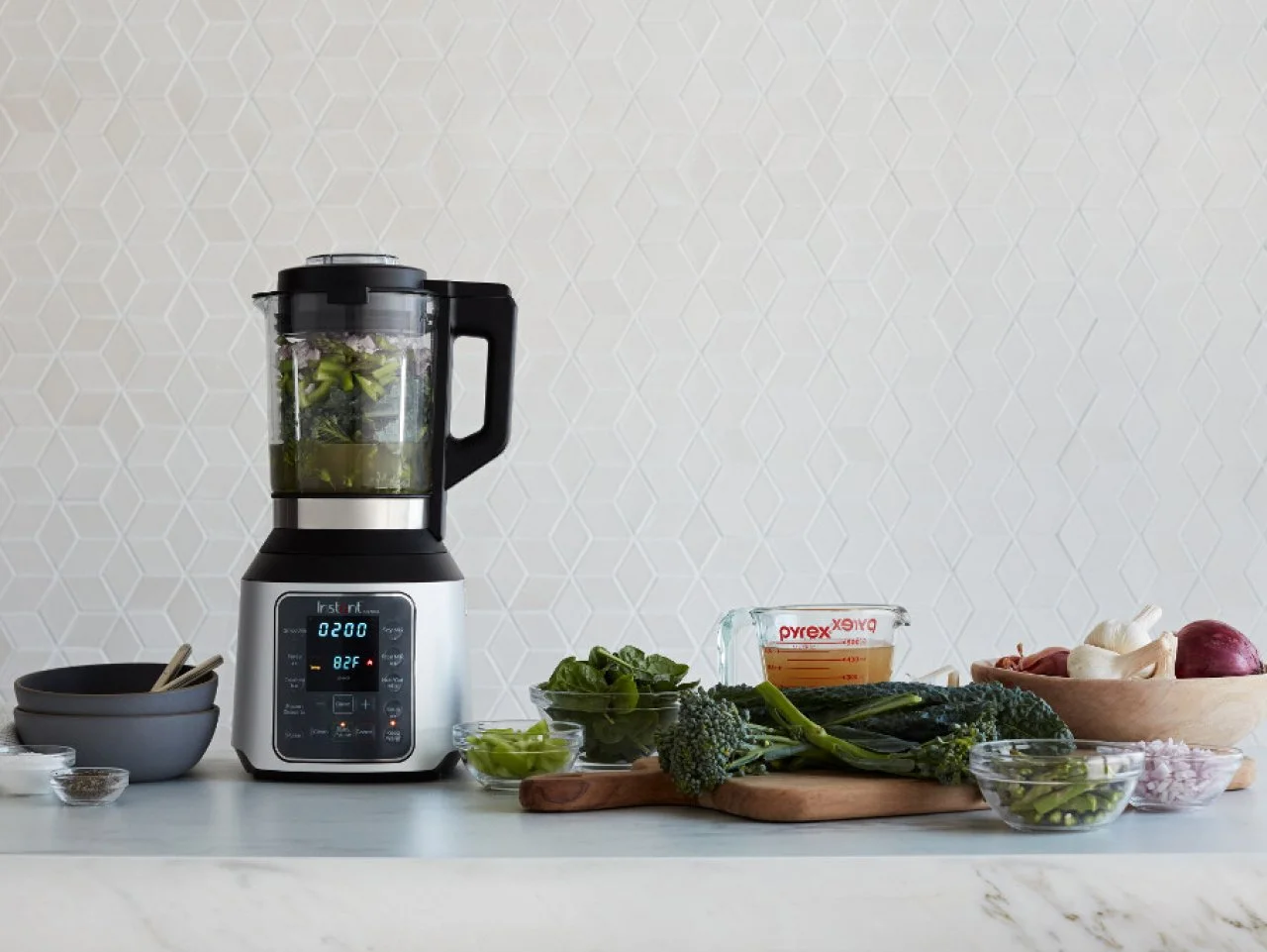 Instant Ace Nova Cooking Blender