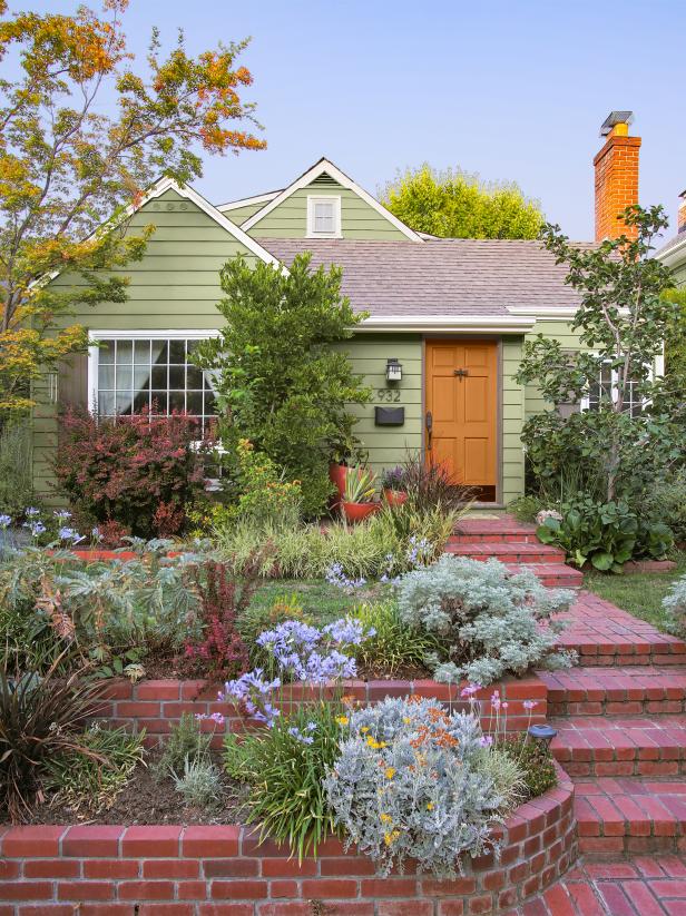 Curb Appeal and Landscaping Ideas From California | HGTV