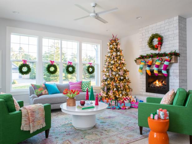 Tour a DIY Decorated Home With Tons of Christmas Inspiration | HGTV