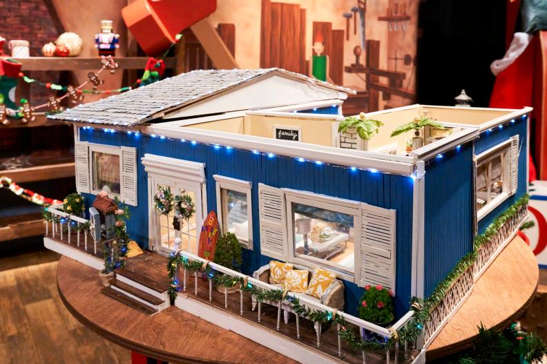 Overview of the Green team's beach house project, made for the Mele Kalikimaka challenge as seen on The Biggest Little Christmas Showdown. (after)