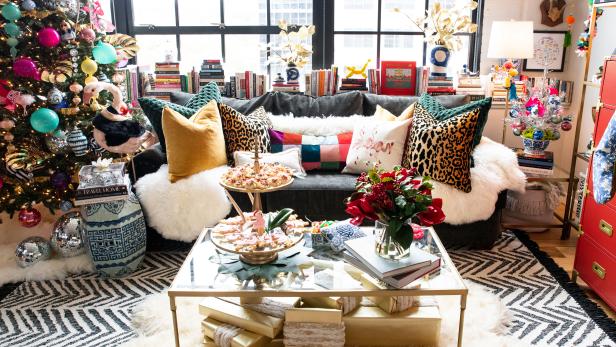 30 Can't-Miss Maximalist Holiday Decorating Ideas From Designers