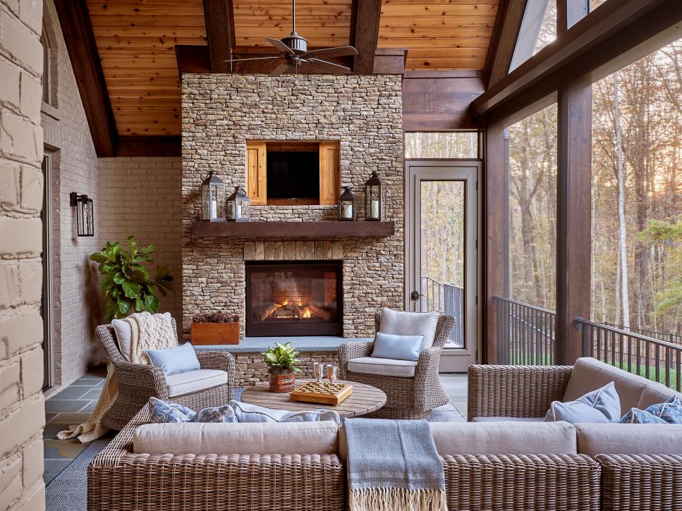 25 Outdoor Fireplace Ideas Cozy, Outdoor Covered Patios With Fireplaces