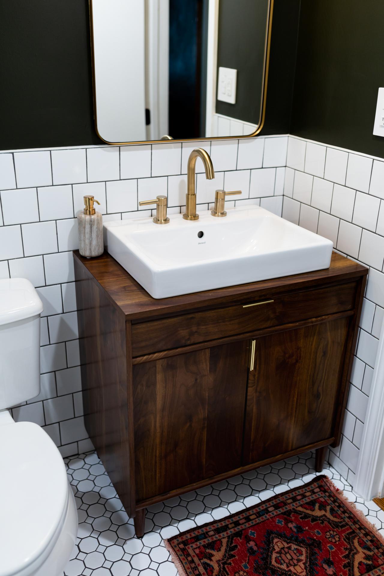 30 Small Bathroom Remodels From HGTV Shows