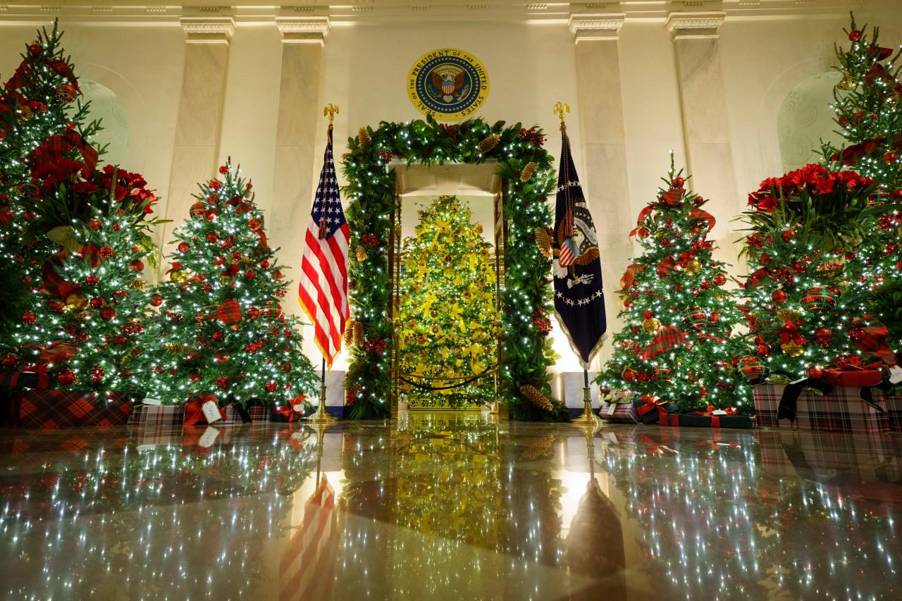 Hgtv S White House Christmas 2020 Airing December 13 White House Christmas 2020 Hgtv