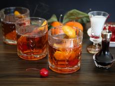 Perfect for relaxing on a cold winter night, this drink will warm up the evening with a hot version of the classic cocktail.