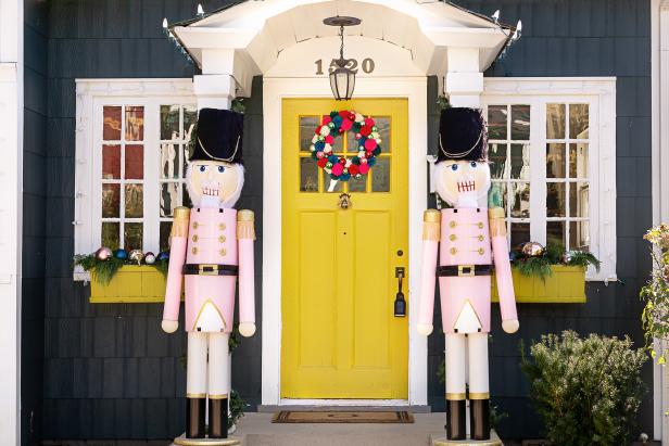 Giant Nutcrackers Made From Plastic Planters and Pipes