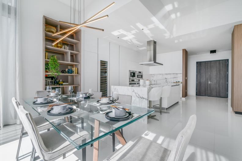 Leading real estate developer, Swire Properties Inc, tapped internationally recognized design firm, Addison House, to curate one of the penthouses located in Reach Residences at Brickell City Centre. This 2,684 square foot penthouse features three-bedrooms, four and a half bathrooms and service quarter.