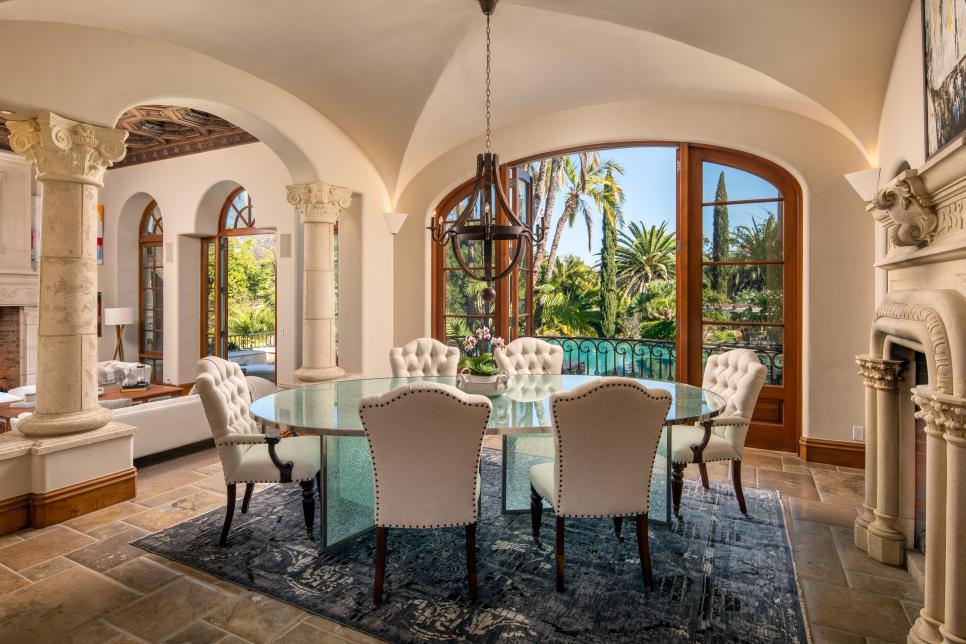Mediterranean Style Dining Room With, Mediterranean Dining Room Table