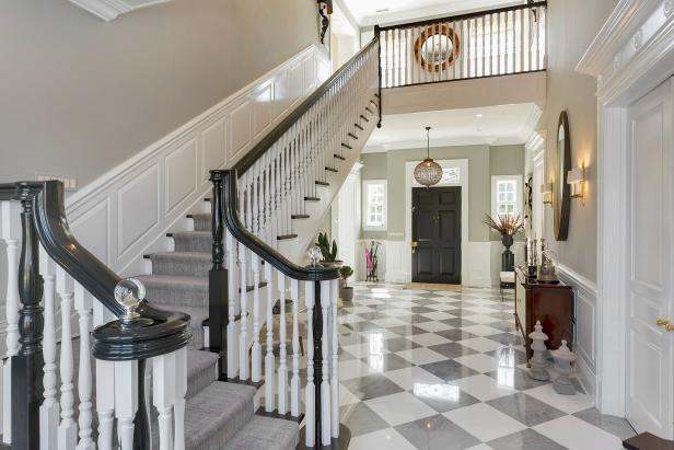 Colonial Home With Grand Foyer | HGTV