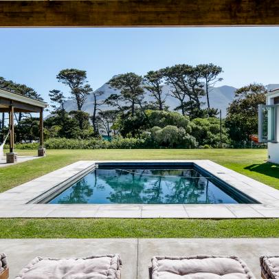Modern Swimming Pool With Backyard Views