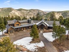 Modern Mountaintop Home in Colorado