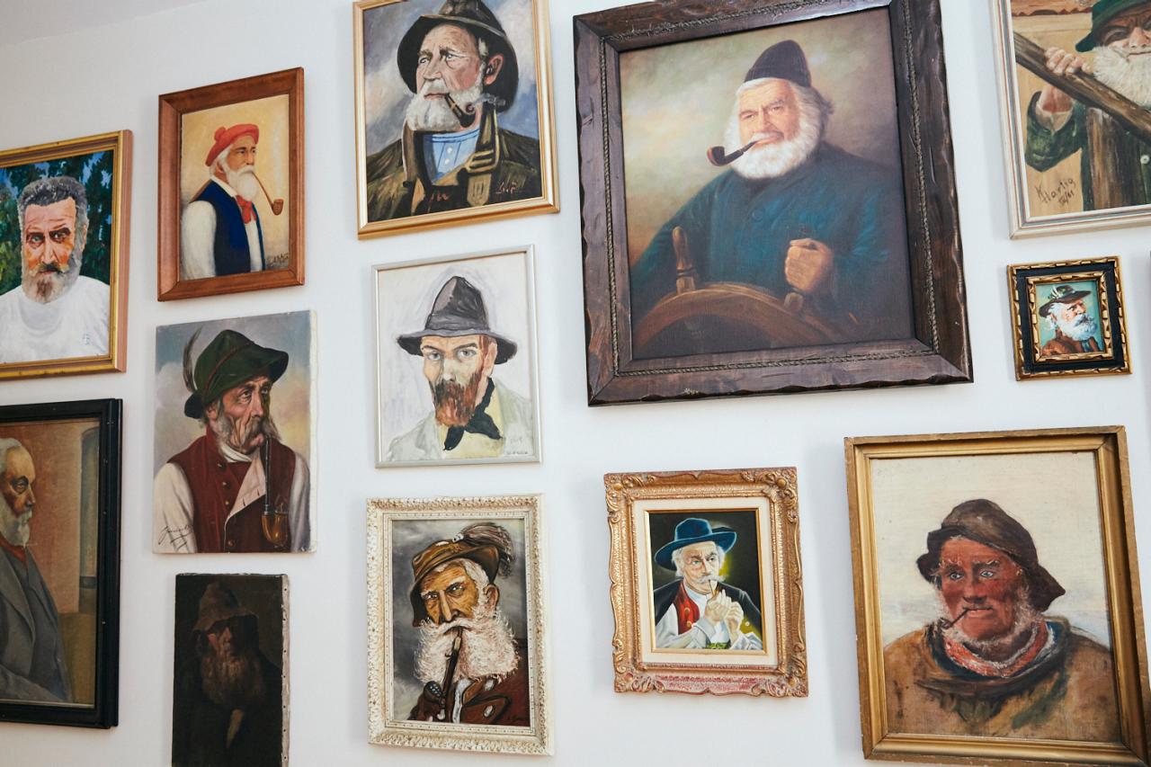 Vintage Painting Gallery Wall Hgtv