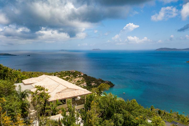 Hilltop Villa With Terra Cotta Roof, Overlook Ocean, Islands