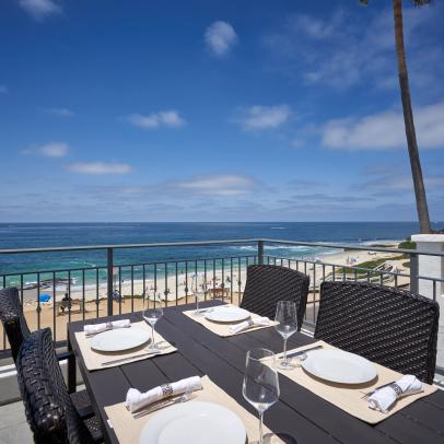 Beachfront Balcony With Dining Table