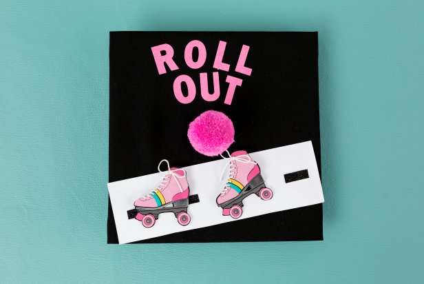 Graduation Cap Reading "Roll Out" with 3D Skate Stickers 