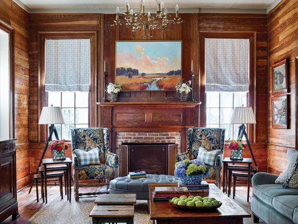 Heart pine paneling covers the walls in a Southern room.