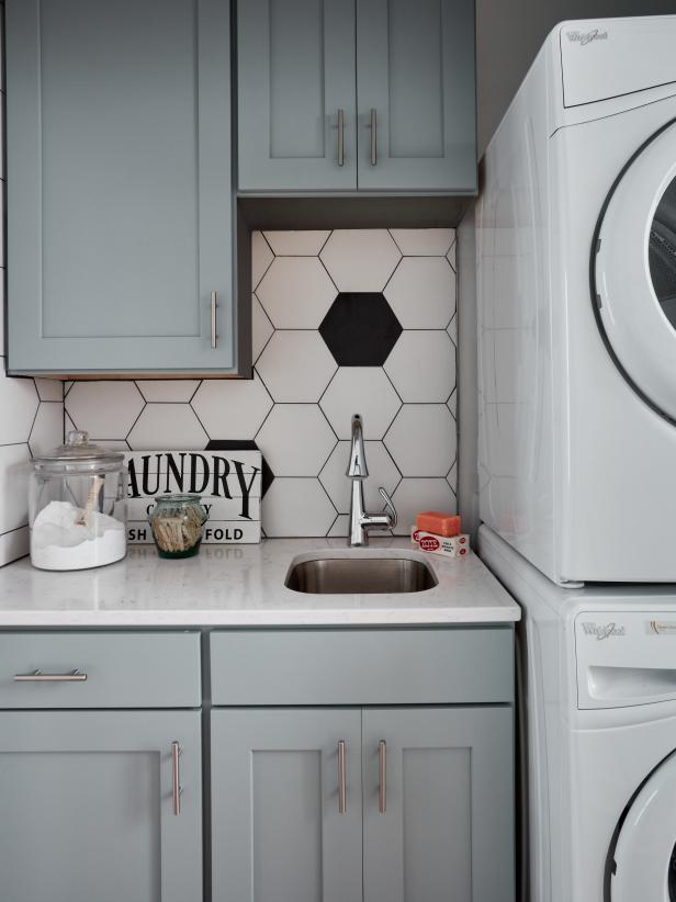 How To Select A Laundry Room Sink, Laundry Room Vanity Sink