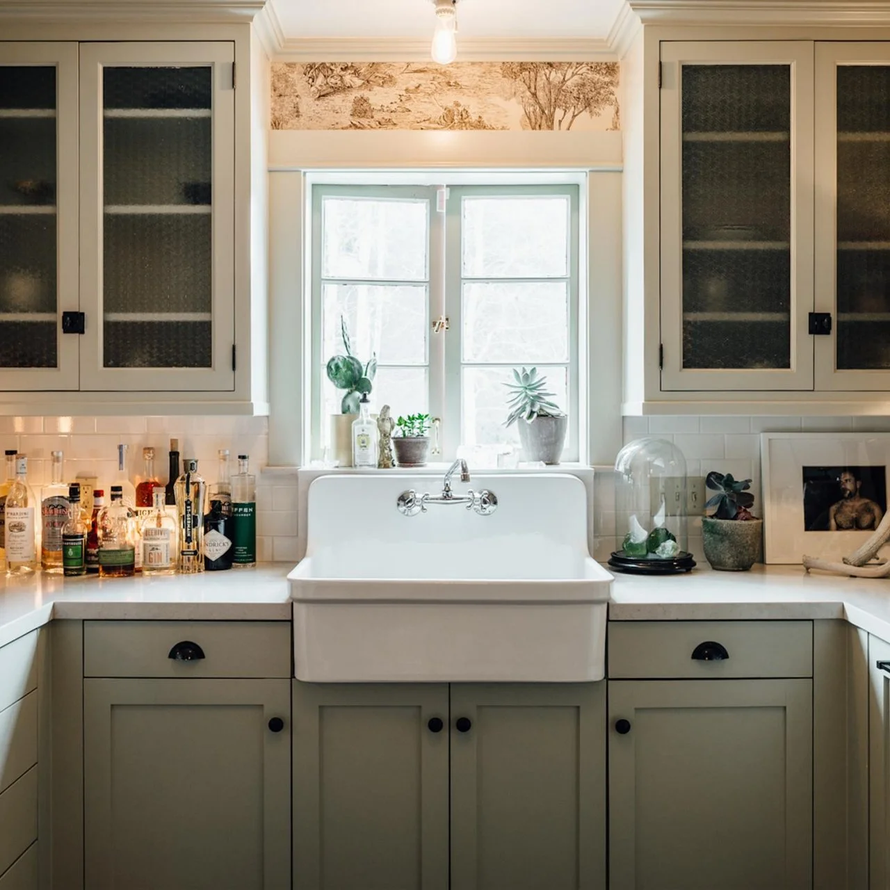 50 Farmhouse Kitchens How to Bring Farmhouse Style into Your Kitchen HGTV