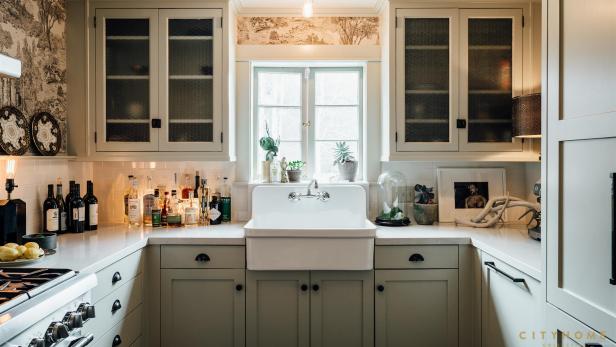 Paint Colors For Small Kitchens, What Colors To Use In A Small Kitchen
