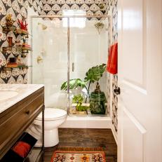 Bohemian Small Bathroom With Tropical Plants