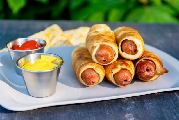 Campfire Pigs in a Blanket