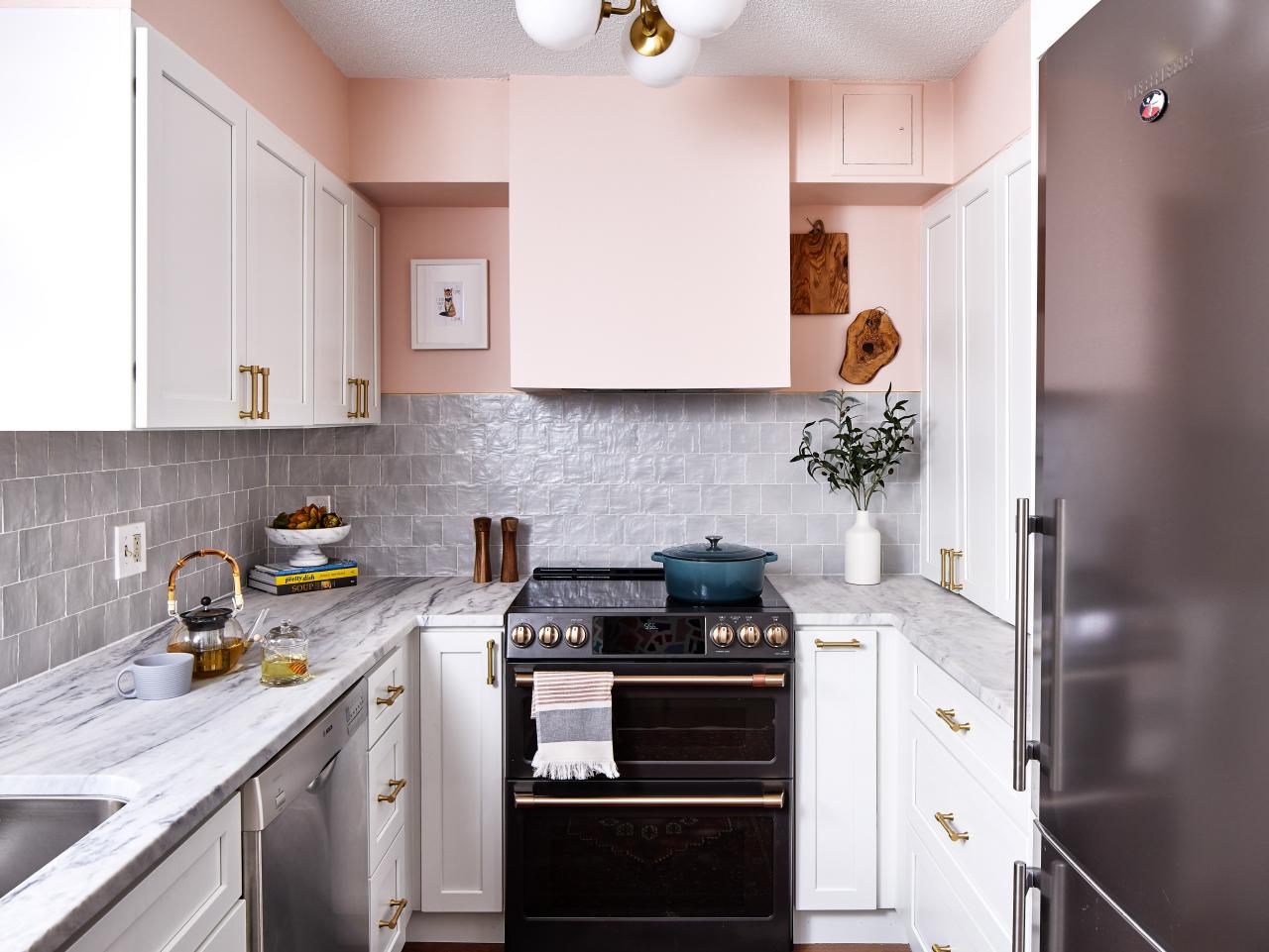37 Kitchen Paint Ideas That Will Revitalize Your Space