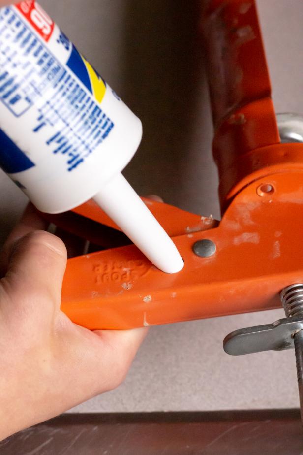 How To Use A Caulking Gun HGTV