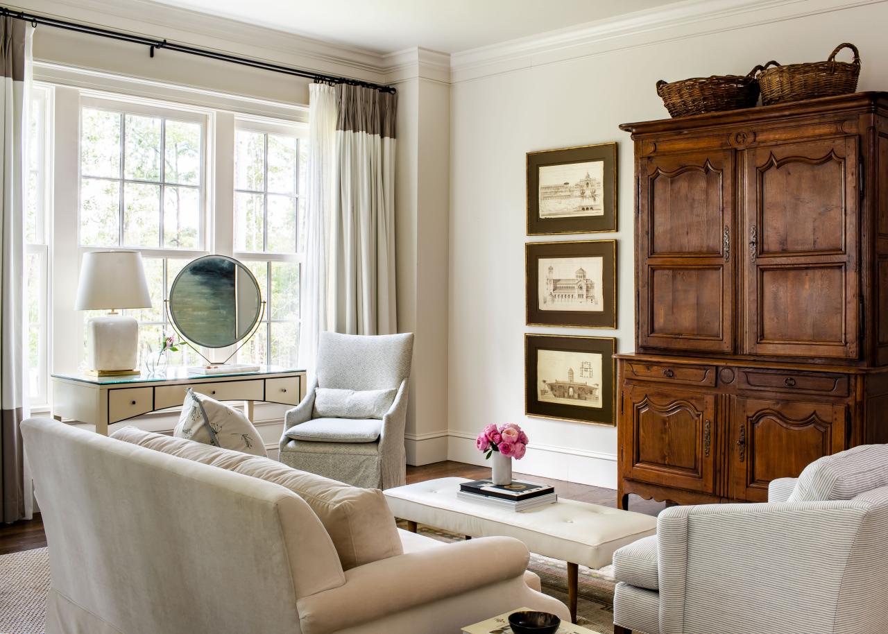Traditional Living Room With Tv