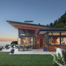 Oceanfront Backyard With City View
