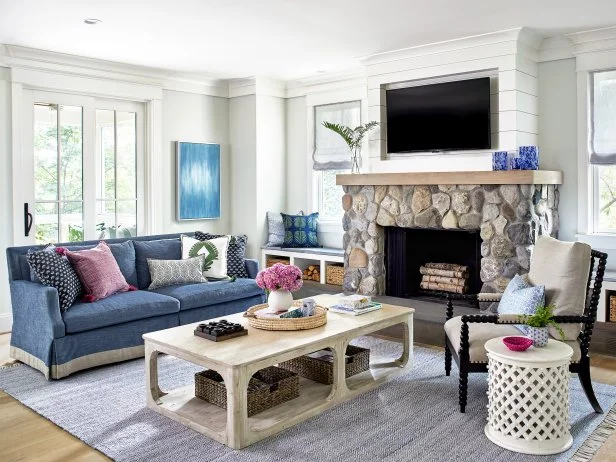 Tour a Charming and Cozy Vacation Home on a River | HGTV